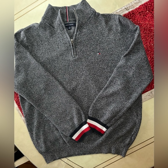 Tommy Hilfiger Men’s Sweater - Picture 9 of 16